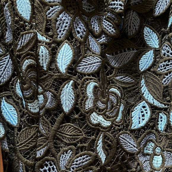 Elliatt Strapless Black and Blue Lace Dress - Picture 4 of 5